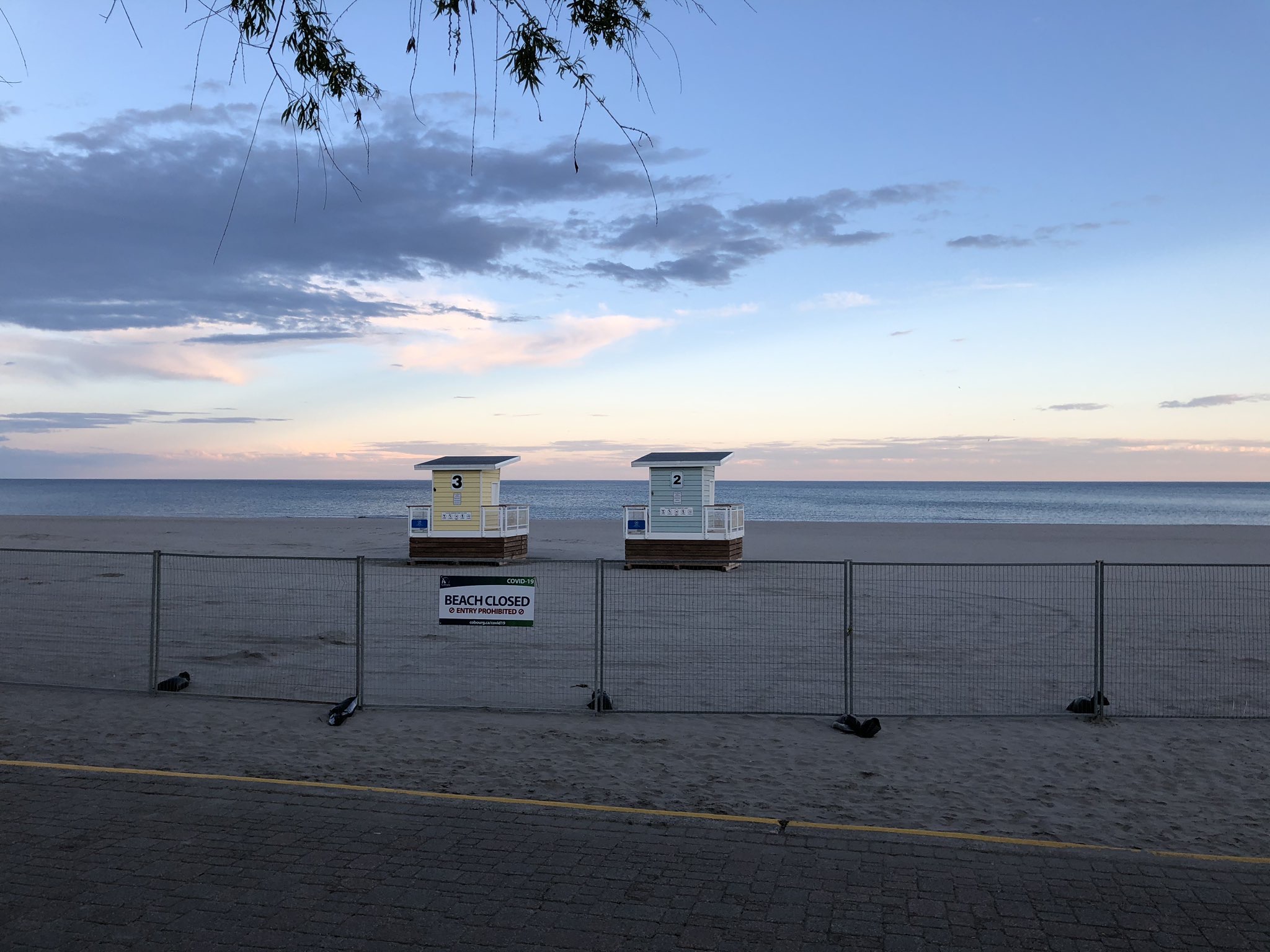 Cobourg Council Votes to Keep Victoria Beach Closed until August 31, 2020